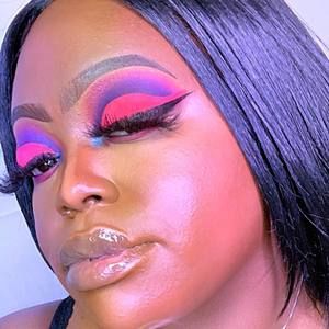 Meet your Posher, Breanna